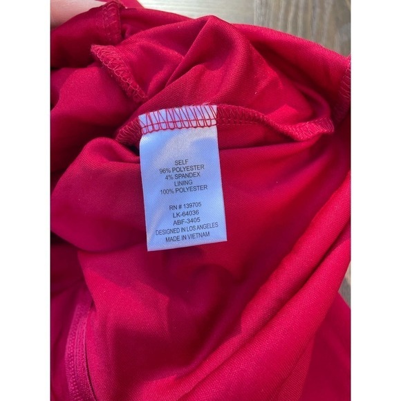 Emerald Sundae Junior's Ruched Side Slit Slim Gown Red Size XS - Picture 7 of 8